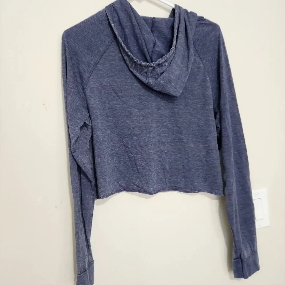 Ever Hottie Cropped  Hoodie In Size Large Blueberry Color Lightweight.  New